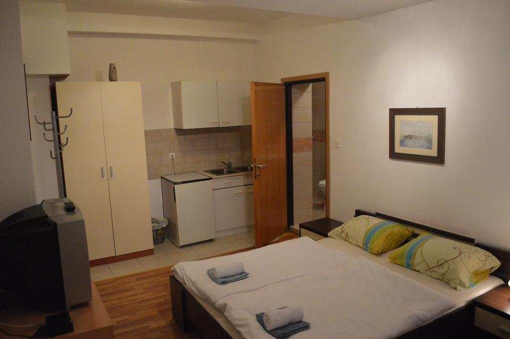 Rooms Aracic Slavonski Brod Dış mekan fotoğraf